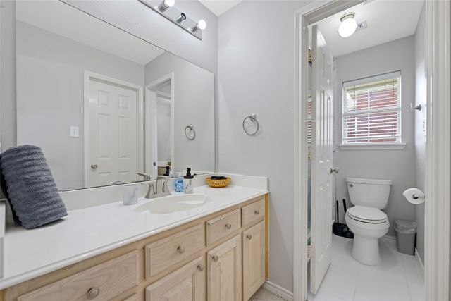 335 Linhurst Drive, Murphy, TX 75094