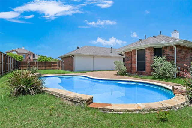 335 Linhurst Drive, Murphy, TX 75094