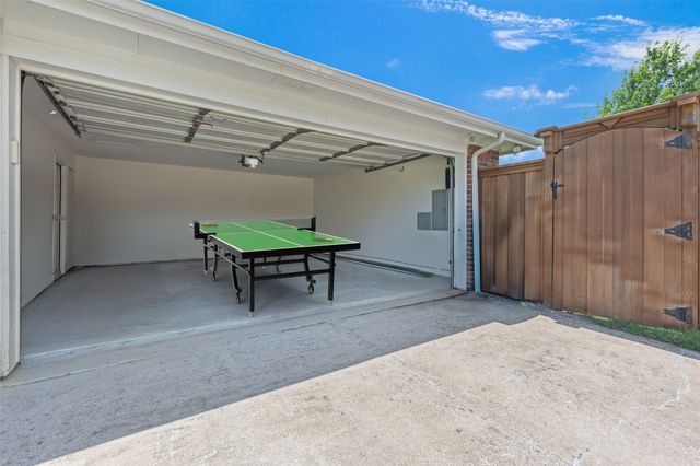 335 Linhurst Drive, Murphy, TX 75094