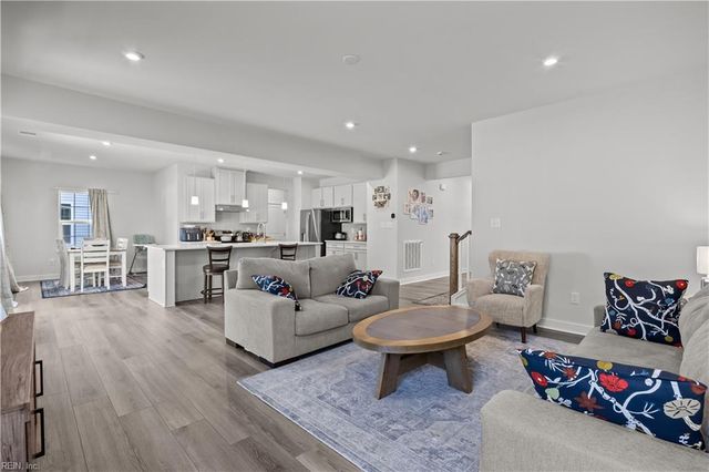 207 Early Station TRL, Carrollton, VA 23314