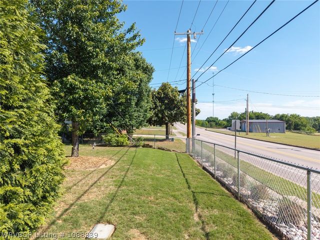 1035 Church Street, Alma, AR 72921