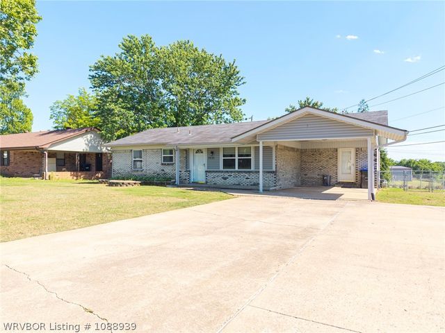 1035 Church Street, Alma, AR 72921
