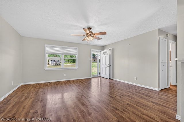 1035 Church Street, Alma, AR 72921