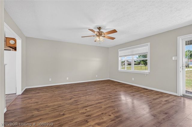 1035 Church Street, Alma, AR 72921