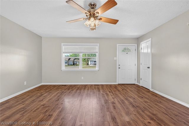 1035 Church Street, Alma, AR 72921