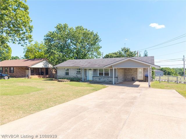 1035 Church Street, Alma, AR 72921