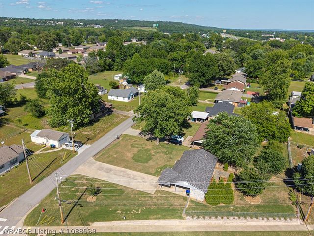 1035 Church Street, Alma, AR 72921