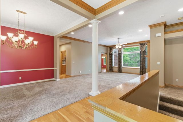 5277 S Whitmore Avenue, Springfield, MO 65810