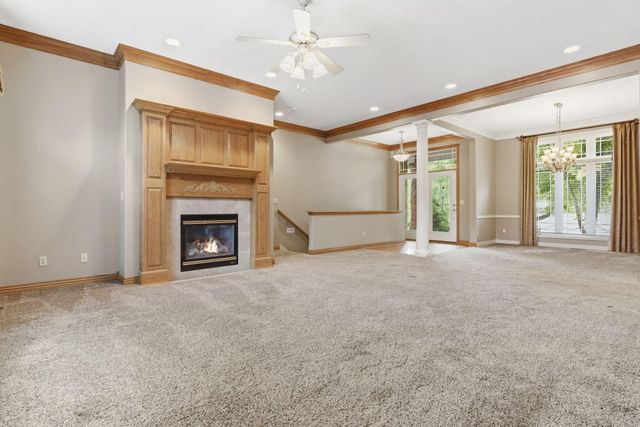 5277 S Whitmore Avenue, Springfield, MO 65810