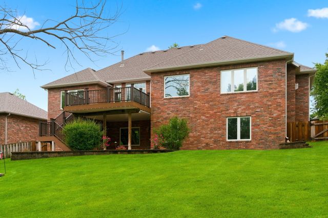 5277 S Whitmore Avenue, Springfield, MO 65810