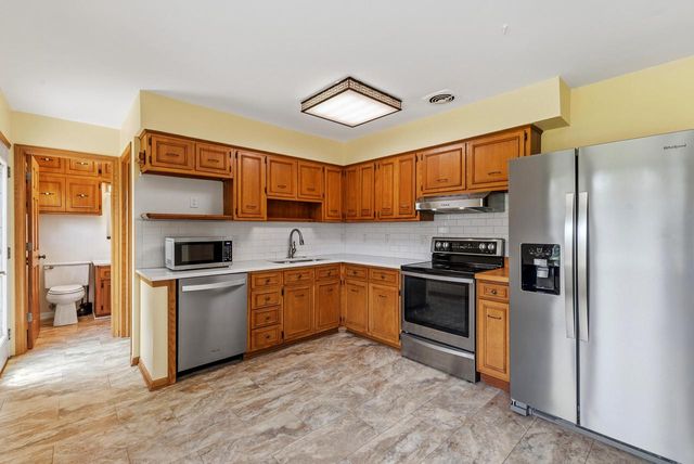 9117 Boys DRIVE, Sturtevant, WI 53177