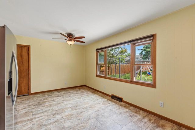 9117 Boys DRIVE, Sturtevant, WI 53177