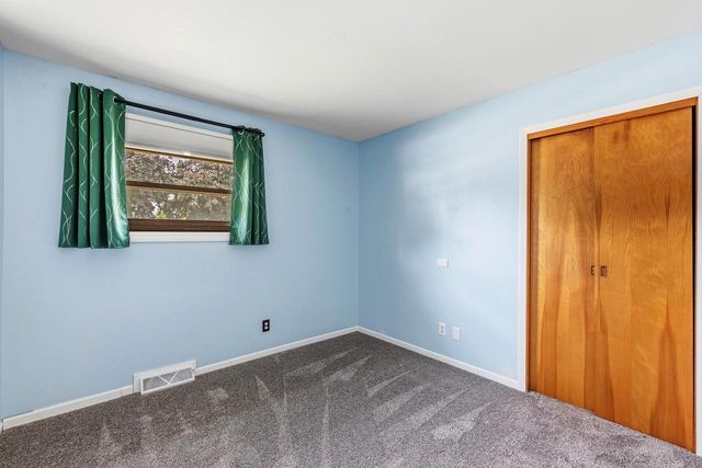 9117 Boys DRIVE, Sturtevant, WI 53177