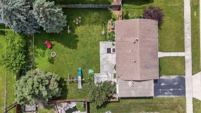 9117 Boys DRIVE, Sturtevant, WI 53177