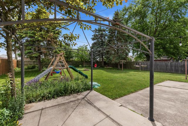 9117 Boys DRIVE, Sturtevant, WI 53177