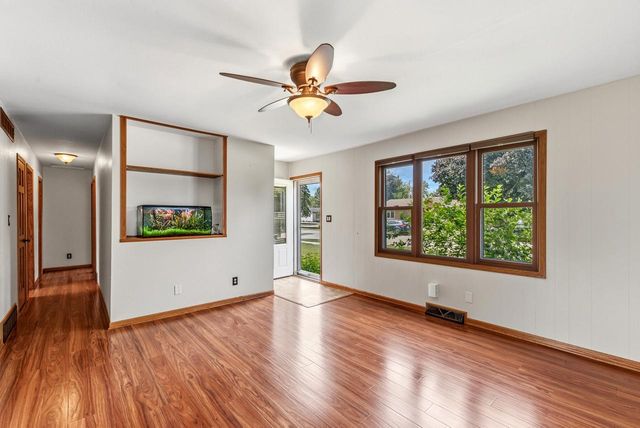 9117 Boys DRIVE, Sturtevant, WI 53177