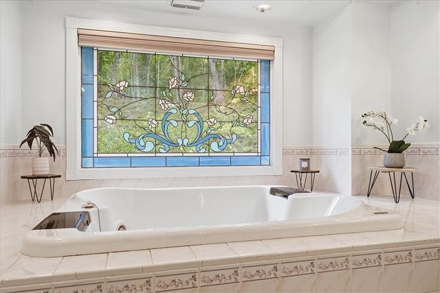 144 Porter Road, Pickens, SC 29671
