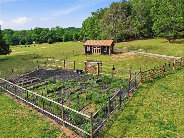144 Porter Road, Pickens, SC 29671