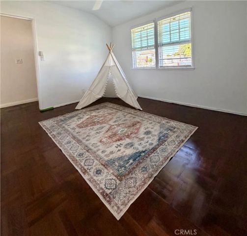 7002 Aura, Reseda, CA 91335