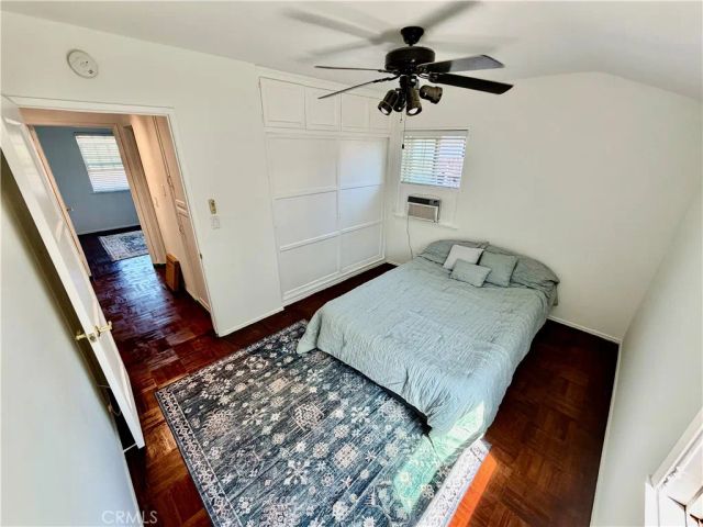 7002 Aura, Reseda, CA 91335