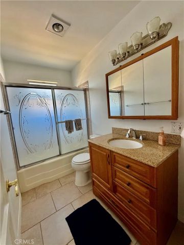 7002 Aura, Reseda, CA 91335