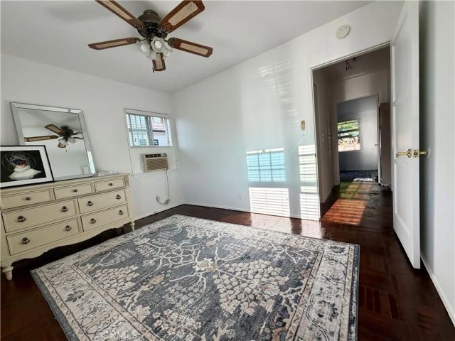 7002 Aura, Reseda, CA 91335