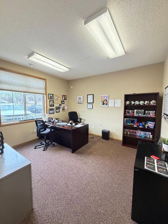7965 Stone Creek Drive, Chanhassen, MN 55317 — photo 4