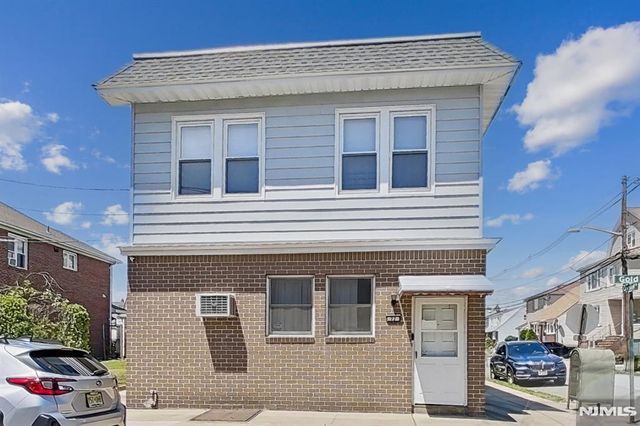 77 Gold Street, North Arlington, NJ 07031