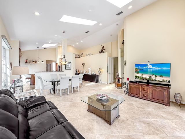 6184 NW 24th Street, Boca Raton, FL 33434