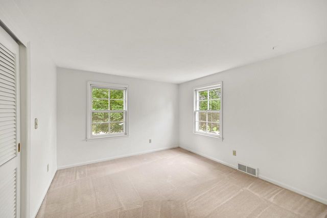 12500 Stephen PLACE, Elm Grove, WI 53122