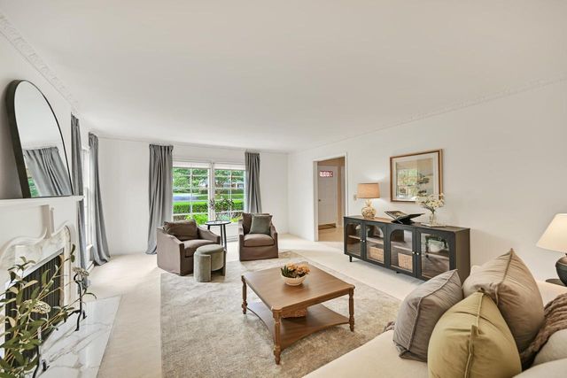 12500 Stephen PLACE, Elm Grove, WI 53122