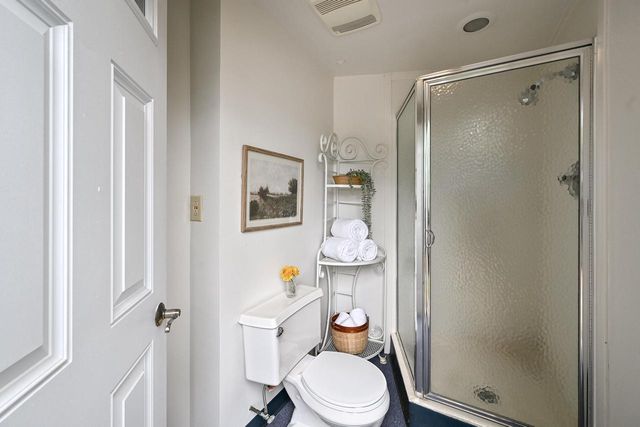 12500 Stephen PLACE, Elm Grove, WI 53122