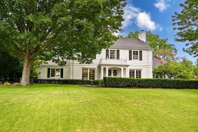 12500 Stephen PLACE, Elm Grove, WI 53122
