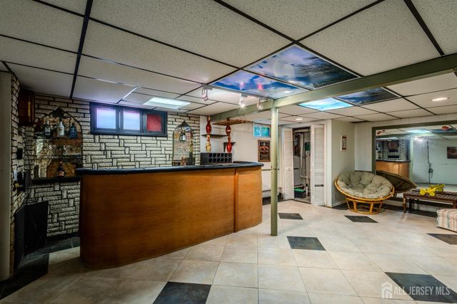 10 Devonshire Road, Sayreville, NJ 08859