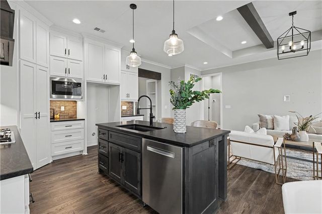 15426 W 173rd Street, Olathe, KS 66062