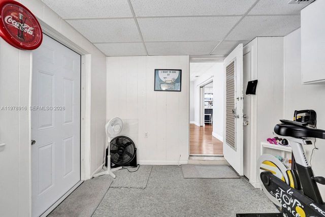 4621 NE 2nd Ave, Oakland Park, FL 33334