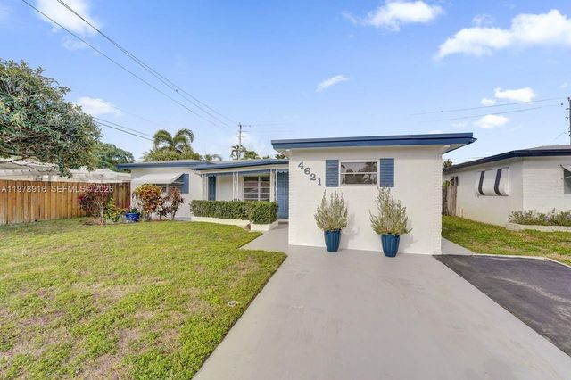 4621 NE 2nd Ave, Oakland Park, FL 33334