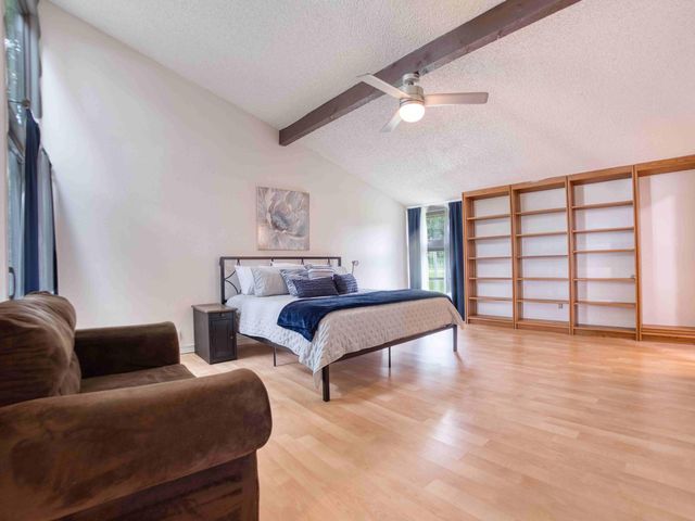 526 Murray Lane, Strang, OK 74367