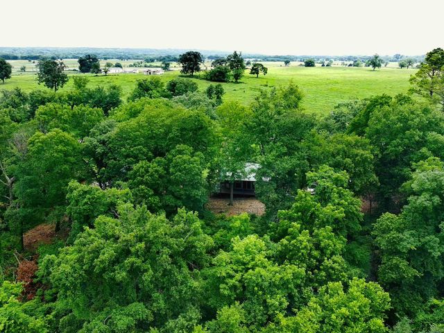 526 Murray Lane, Strang, OK 74367