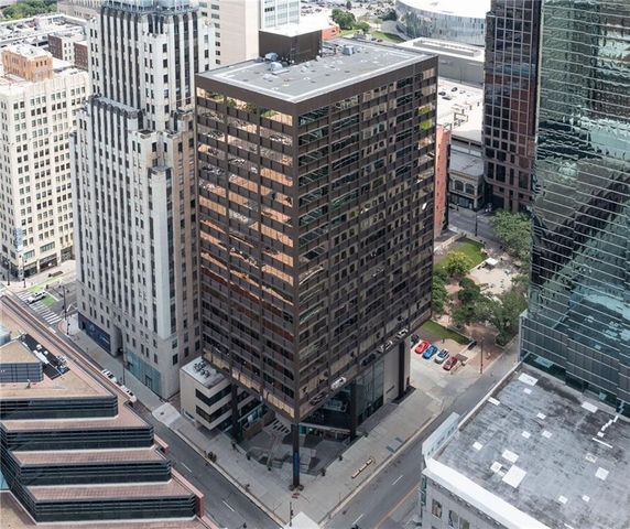 1101 WALNUT Street 1009, Kansas City, MO 64105