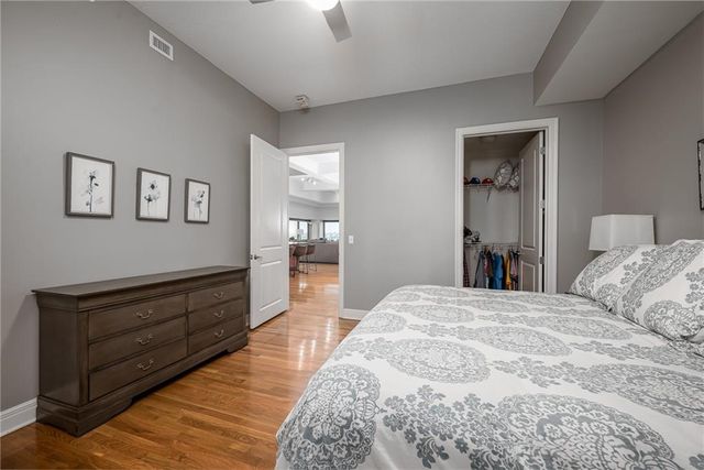 1101 WALNUT Street 1009, Kansas City, MO 64105