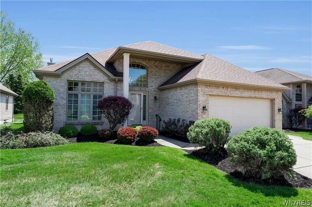 5527 Hemdale Drive, Clarence, NY 14221