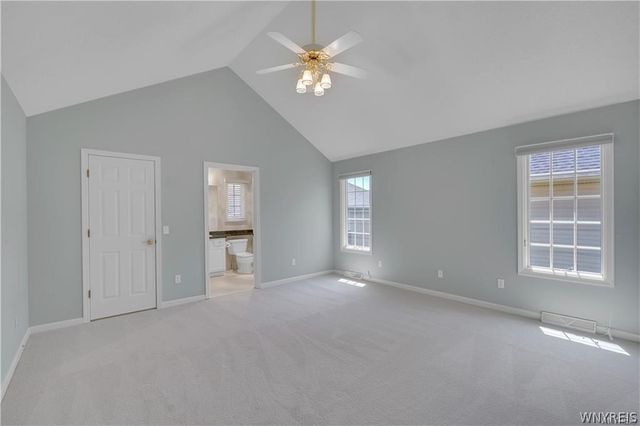 5527 Hemdale Drive, Clarence, NY 14221