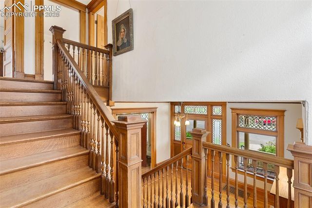 120 E Espanola Street, Colorado Springs, CO 80907