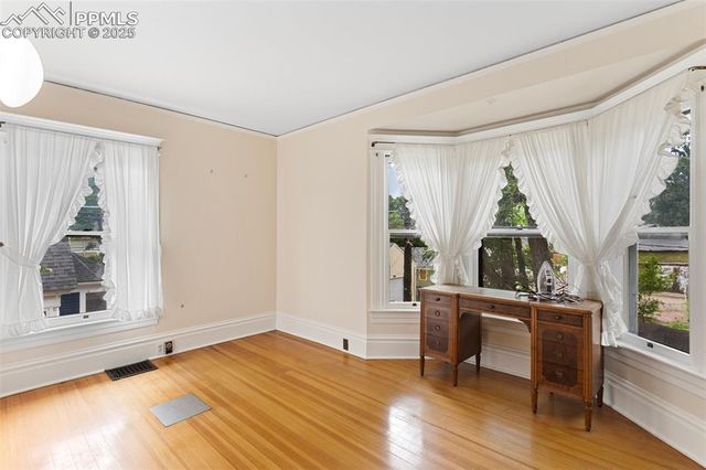 120 E Espanola Street, Colorado Springs, CO 80907