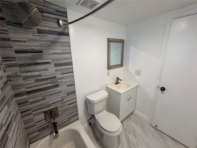 1767 NW 3rd Ave 17, Miami, FL 33136