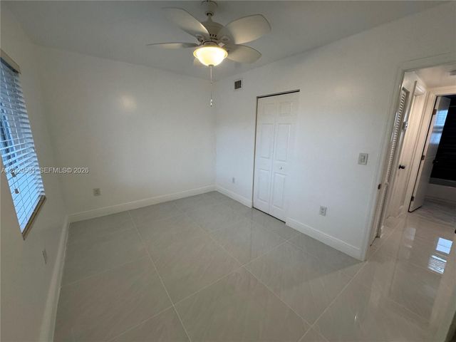 1767 NW 3rd Ave 17, Miami, FL 33136