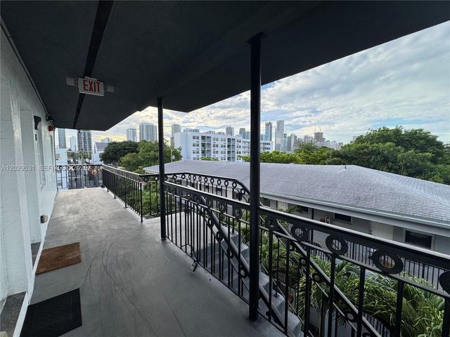 1767 NW 3rd Ave 17, Miami, FL 33136