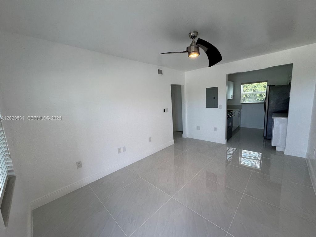 1767 NW 3rd Ave 17, Miami, FL 33136