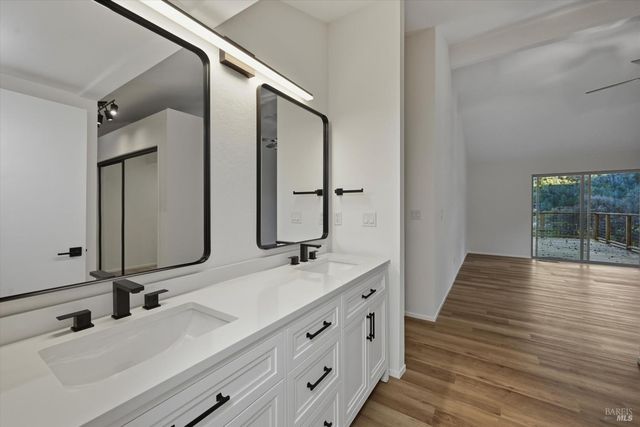 2698 Greenway Dr, Kelseyville, CA 95451